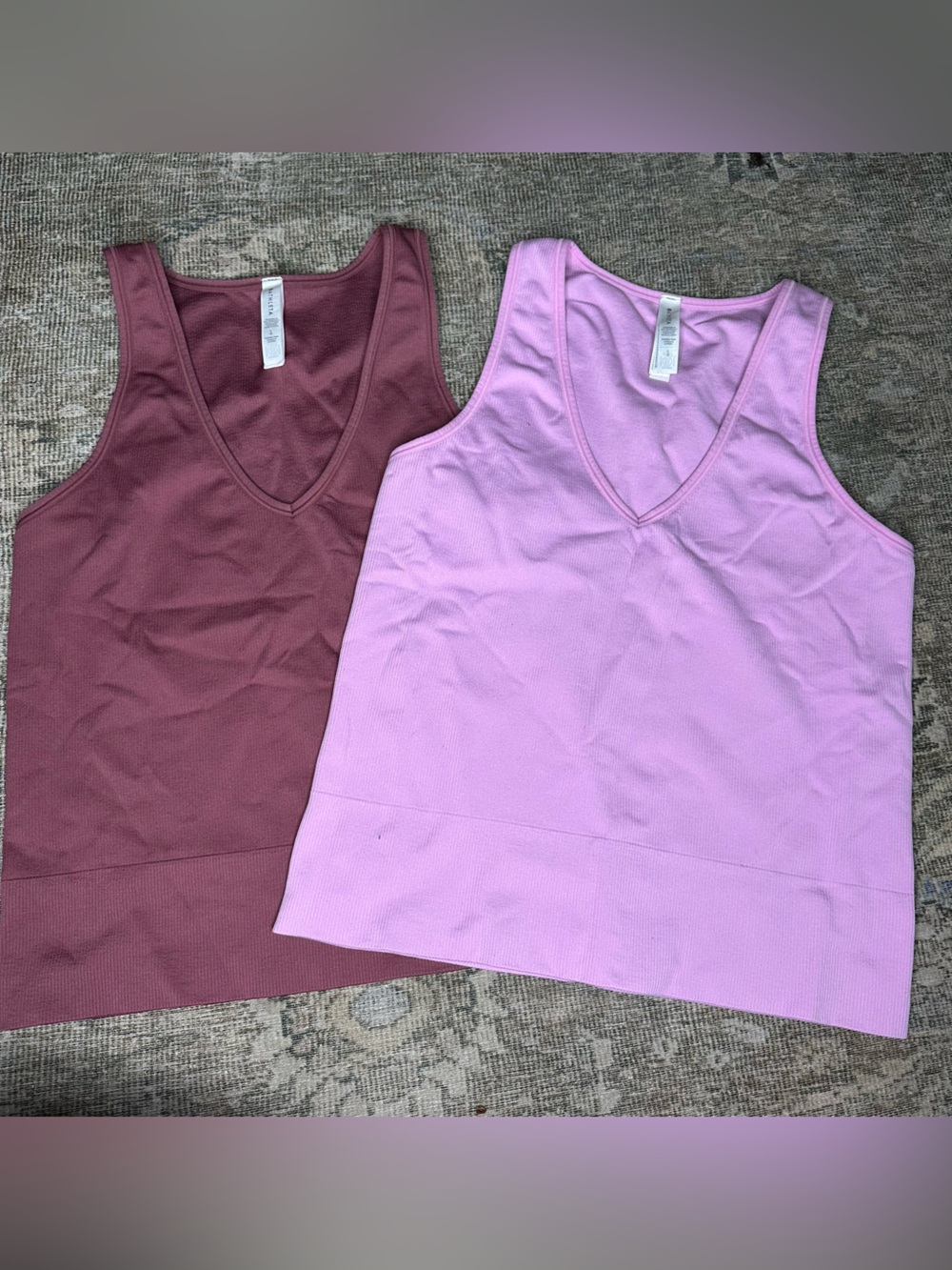 Athleta Aurora Tank Set Of 2 Dusty Rose and Lilac Size Large